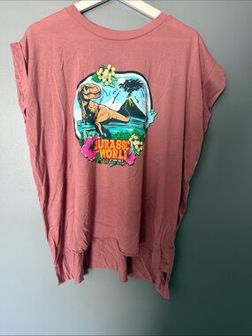Jurassic World Graphic Tee in Dusty Rose 2XL Cap Sleeves Universal Studio